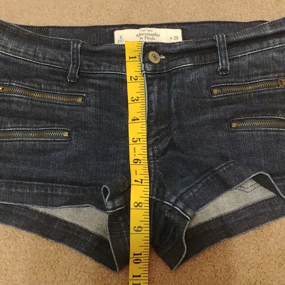 Abercrombie&Fitch Denim Shorts - Picture 7 of 8